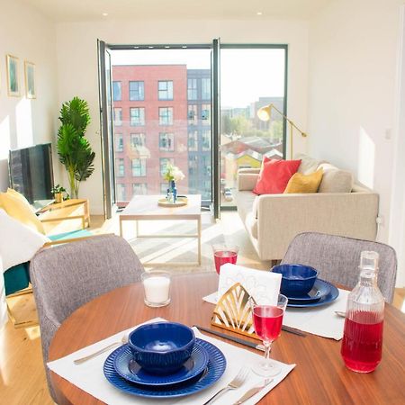 Exoticstay Apartments - Ultra Luxe Top Floor Suite - City Centre Apartment With Cube View - Smart 4K Tv With Ultrafast Wifi & Netflix Birmingam Exterior foto