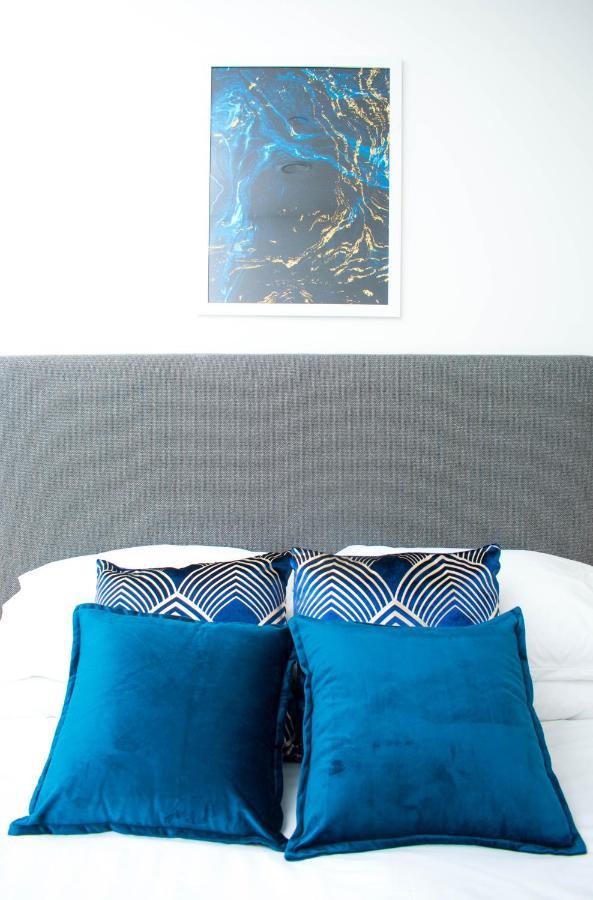 Exoticstay Apartments - Ultra Luxe Top Floor Suite - City Centre Apartment With Cube View - Smart 4K Tv With Ultrafast Wifi & Netflix Birmingam Exterior foto